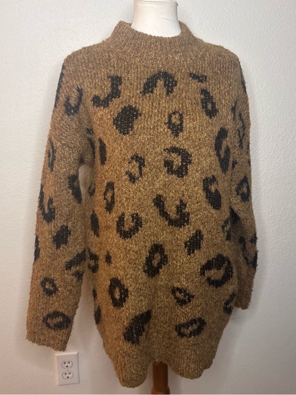 Universal Thread Brown and Black Leopard Turtleneck Sweater